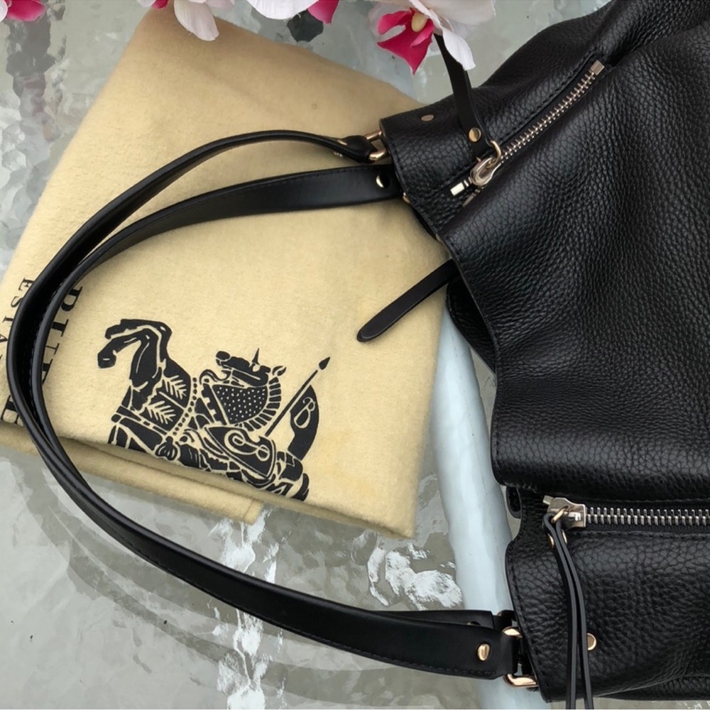 Authentic Burberry Leather Bag - Picture 5 of 14